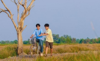 Tình cảm ‘mập mờ’ của Quang Anh và Thiện Tâm trong webdrama “Phải Chăng…?”