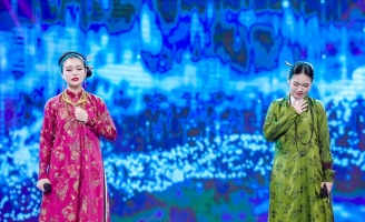 Trân Oanh - Trần Thủy Tiên kể chuyện tình tay ba ngang trái, được Đoan Trang khen ngợi diễn xuất