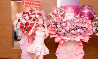 Trang Pháp tổ chức hai buổi ký tặng fan với thời gian dài kỷ lục