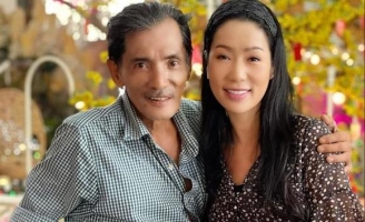 Trịnh Kim Chi lên tiếng về việc clip Thương Tín cầm lái ô tô sau khi khỏi đột quỵ