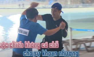 Trương Thế Vinh cười hả hê khi xé được Trường Giang?  