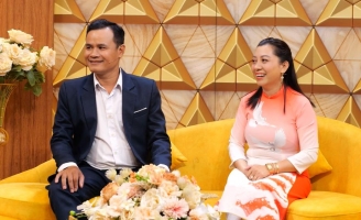 Từ hai bàn tay trắng, vợ chồng Trần Đại – Cẩm Vân vun đắp hạnh phúc suốt 19 năm