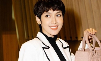 Tú Vi đẹp rạng ngời trong buổi ra mắt dự án mới  