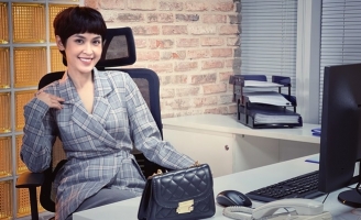 Tú Vi thích thú trong lần đầu làm “con dâu” Thân Thúy Hà  