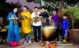 Tùng Linh - Vân Thanh gói bánh tét mừng xuân cùng Mekong River