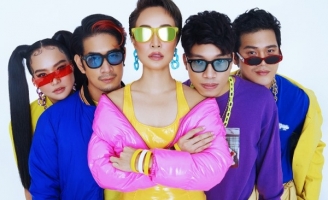 Uyên Linh lần đầu “nổi loạn” cùng các thành viên trong team ‘Trời sinh một cặp’