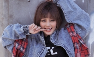 Uyên Ngô bất ngờ đổi nghệ danh, tung bản cover 