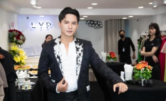 Vẻ điển trai như tài tử Hàn Quốc của MC song ngữ Hoàng Vĩnh