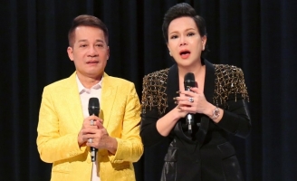 Việt Hương bật khóc vì hạnh phúc trong ngày thầy Minh Nhí khai trương sân khấu kịch mới