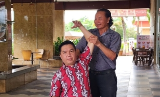 Võ Đức - Từ nghệ sĩ đến Lương y