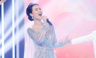 Võ Hạ Trâm “bùng cháy” tại sân khấu với ca khúc truyền lửa đam mê tài năng Việt