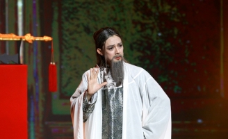 Võ Ngọc Tân độc diễn hình ảnh Thái sư Trần Thủ Độ trong Tinh hoa hội tụ