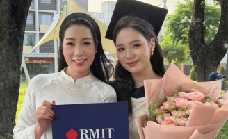Võ Trịnh Khánh Ngân - con gái NSND Trịnh Kim Chi nhận bằng Tốt nghiệp ngành Hàng không