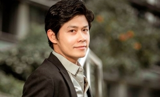 Vừa quay lại nhạc trẻ, Nguyễn Văn Chung đã có 2 ca khúc lọt top trending Youtube