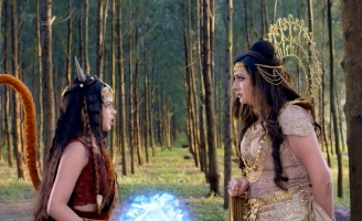 Xót xa em gái tự tử, mẹ từ mặt đổ lỗi cho người anh trai là kẻ thủ ác tàn nhẫn