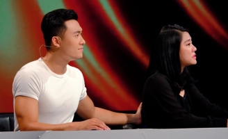 Xuân Phúc và bà xã cùng xuất hiện trong Khoảnh Khắc Cuộc Đời 