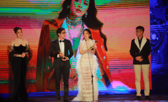 Xuất sắc nâng cúp Ngôi Sao Xanh, Chi Pu và loạt nghệ sĩ Việt khẳng định tài năng diễn xuất 